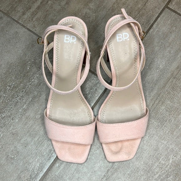 BP Pink Heel - Women’s Size 8.5M - Picture 2 of 8